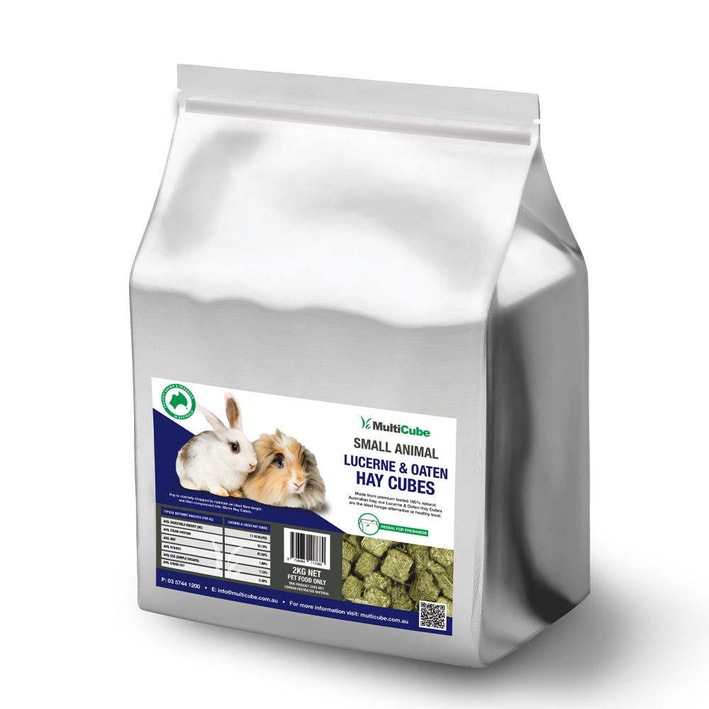 MULTICUBE Small Animal Lucerne & Oaten Hay Cubes 2kg